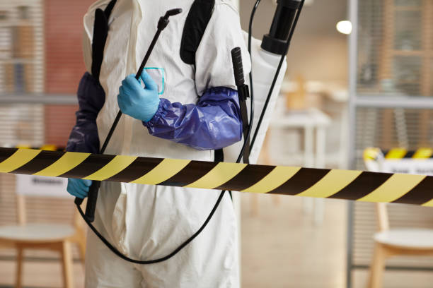 Professional Hoarding Cleanup technician working in Le Grand, CA